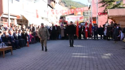 Ardahan Posof'taki Törende Tavuk Sürprizi