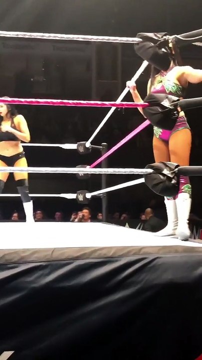 IIconics (Billie Kay and Peyton Royce) vs Asuka and Carmella - WWE White Plains October 22nd 2018 03
