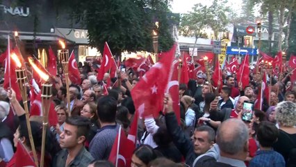 Adana’da meşaleler Cumhuriyetin 95’inci yılı için yandı