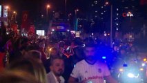 Beşiktaş'ta binlerce vatandaşın katıldığı cumhuriyet coşkusu havadan görüntülendi