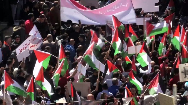 Batı Şeria'da yeni sosyal güvenlik kanunu protesto edildi - RAMALLAH