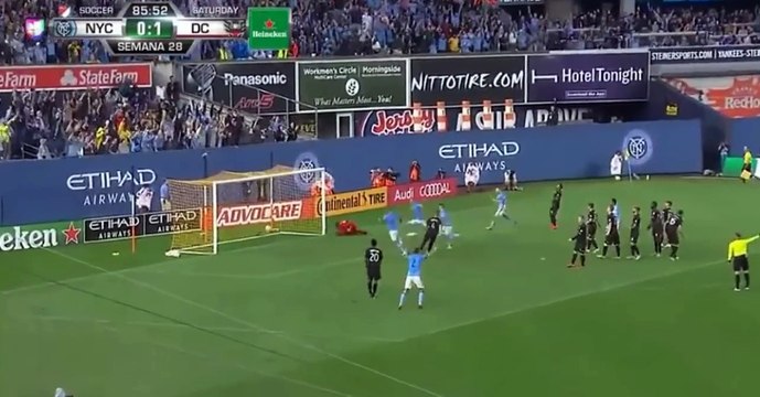 Wayne Rooney vs David Villa Highlights 4 Goals