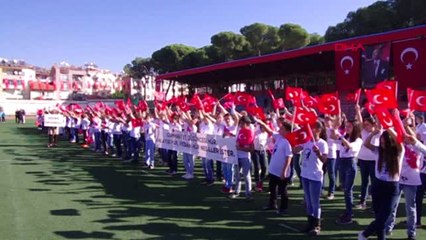 İzmir 360 Kişilik Koro Cumhuriyet Coşkusunu Artırdı