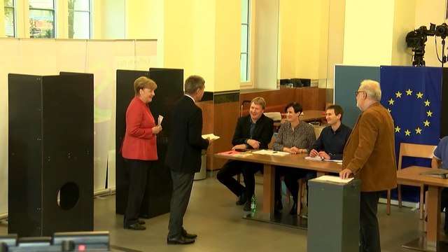 Merkel dejará el liderazgo de la CDU pero seguirá como canciller