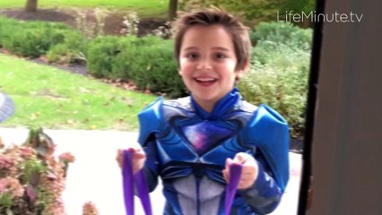 BOO! Survey Says Parents Steal 86% of Their Kids Candy Haul