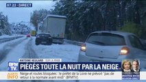 Ces automobilistes sont toujours bloqués par la neige ce matin sur la RN88, entre la Loire et la Haute-Loire