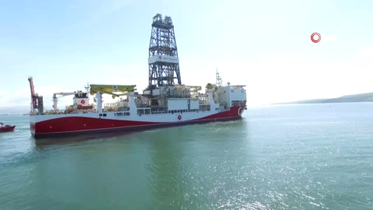 Türkiye'nin İlk Sondaj Gemisi "Fatih" İlk Seferine Çıkıyor