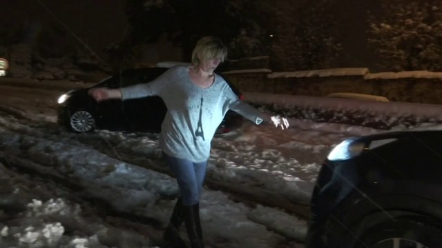 On a complètement été livrés à nous-mêmes. Le calvaire d'automobilistes bloqués toute la nuit par la neige dans la Loire