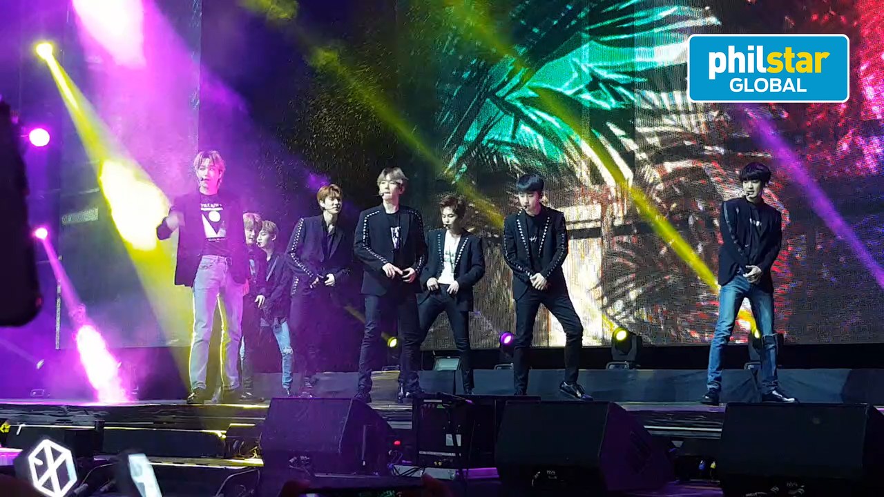 EXO performs 2017 hits at MBC Show Champion in Manila