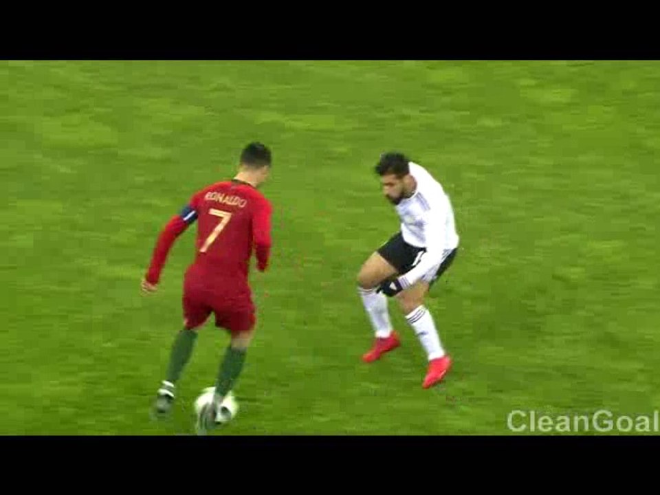 Cristiano Ronaldo Ultimate Skills - Show 17-2018