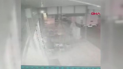 Samsun 2 İş Yeri ve 4 Aracın Zarar Gördüğü Patlama Güvenlik Kamerasında