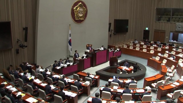 여야 471조 '쩐의 전쟁'...경제·남북협력 쟁점 / YTN