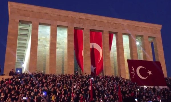 Anıtkabir'de tüyleri diken diken eden görüntüler