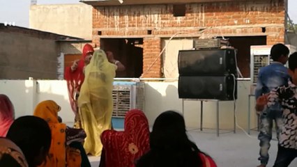 Festival dancing!