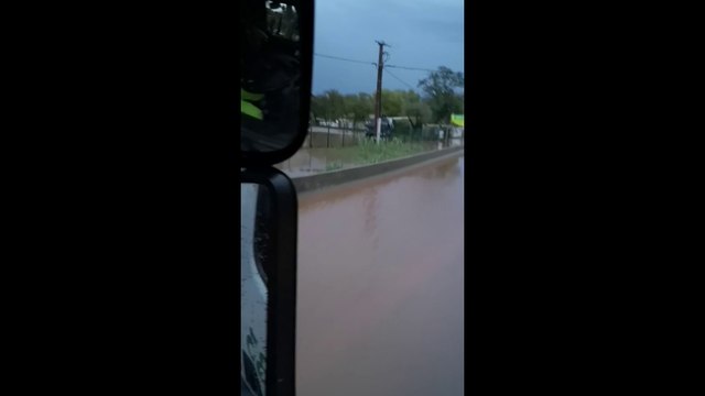 Les routes submergées par les eaux à Roquebrune-sur-Argens
