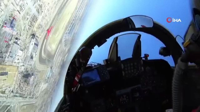 Türk Yıldızları'nın kokpitinden İstanbul Havalimanı açılış böyle görüntülendi