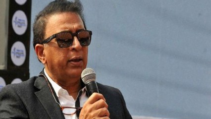 Virat Kohli needs MS Dhoni for 2019 World Cup, says Sunil Gavaskar | वनइंडिया हिंदी