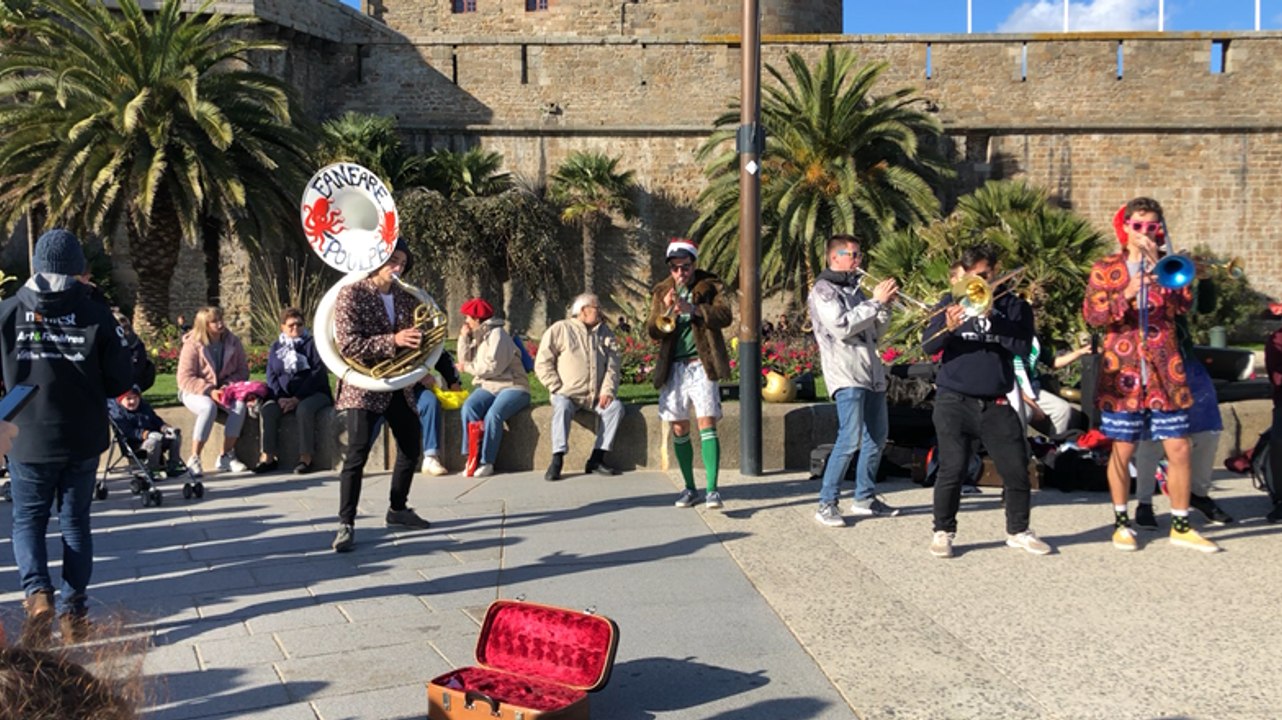 Le Poulpe, fanfare vitaminée