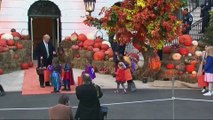 Los Trump reparten dulces de Halloween en la Casa Blanca