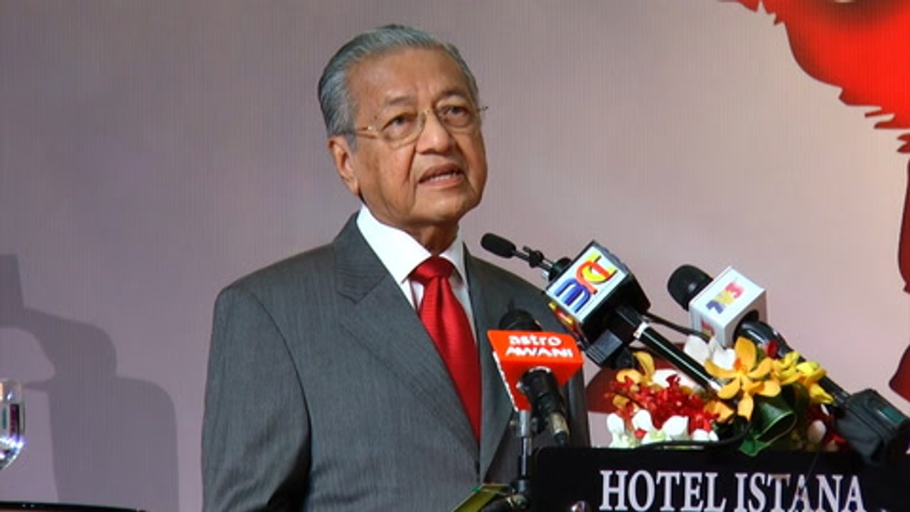 Tun M's 3Cs - Citizen combat corruption