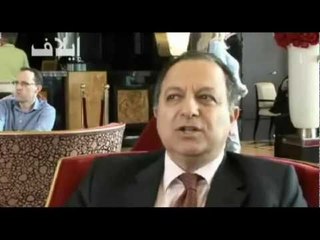 محمد عبده يعيش فترة نقاهة بعد مغادرته المستشفى معافى