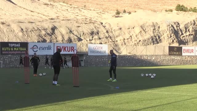 Erol Bulut: Ayaklarımızın Yere Basması Lazım