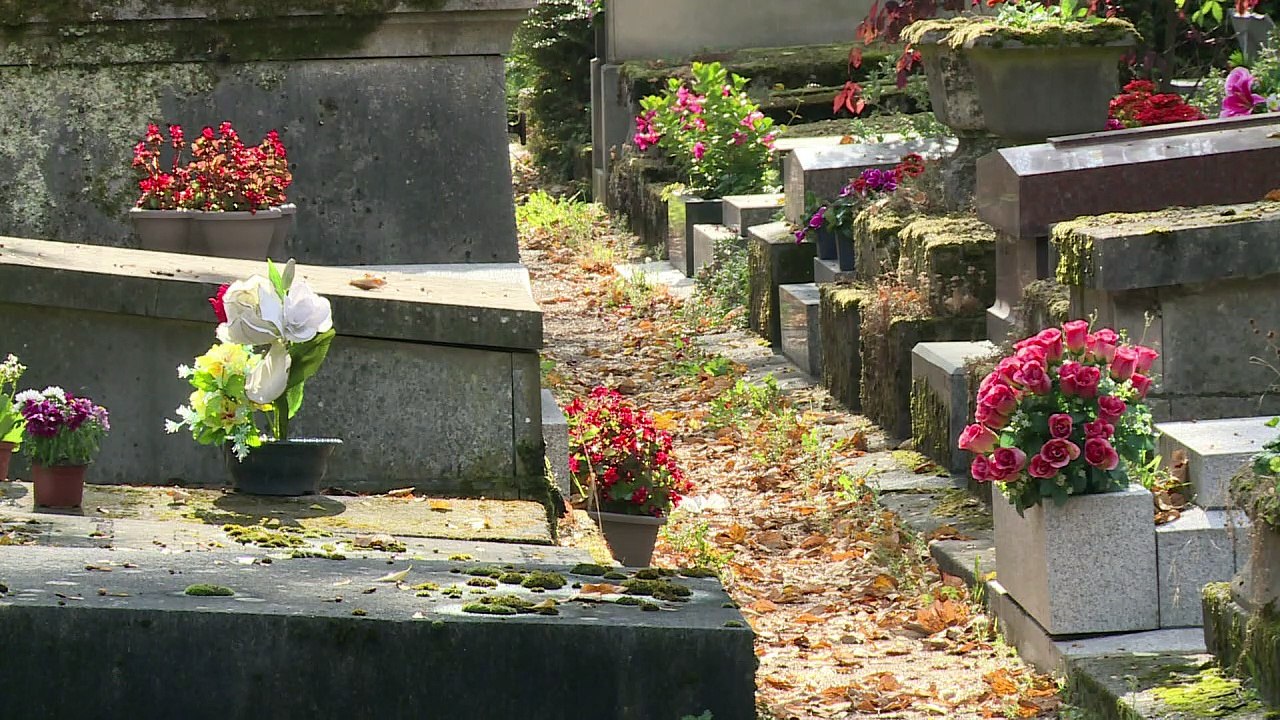 Paris cemeteries face space shortage