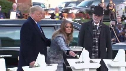 À Pittsburgh, Donald Trump rend hommage aux onze victimes de l'attaque contre une synagogue