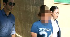 Kıbrıs'ta 17 Yaşındaki Kız, Tanımadığı Kadını Sırtından 8 Kez Bıçakladı