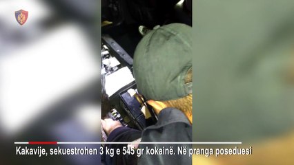 Ora News - Kakavijë, kapen 3.5 kg kokainë të fshehura në baterinë e një automjeti