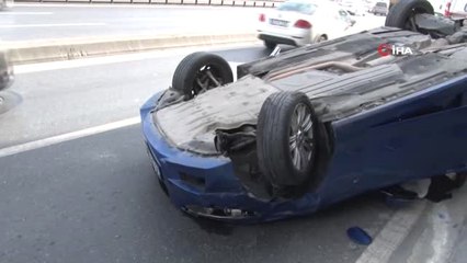 Avcılar'da Lüks Otomobil Takla Atıp Yan Yola Uçtu