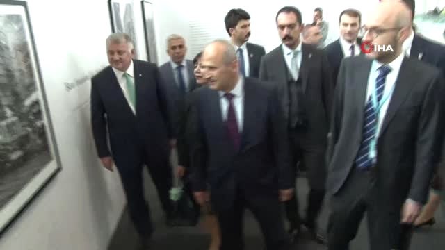 Ulaştırma ve Altyapı Bakanı Cahit Turhan, İstanbul Havalimanı'ndan Yapılan İlk Uçuşa Katılan...