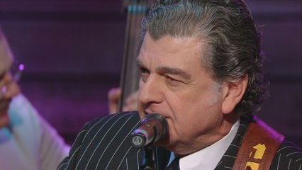 Bill & Gloria Gaither - What Kind Of Man