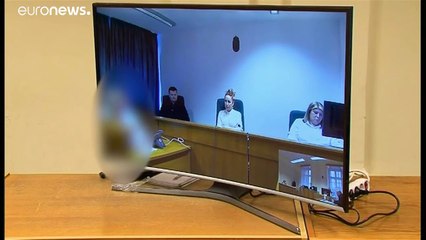 La journaliste hongroise qui avait frappé des migrants fuyant la police en 2015 a été acquittée par la Cour suprême