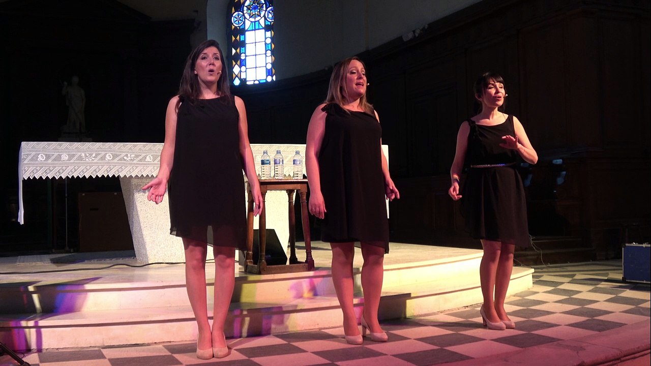 happy voices 2.movie