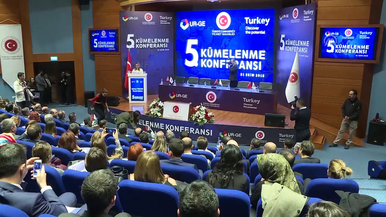 Bakan Pekcan: 'Amacımız firmalarımızı biraraya getirerek rekabet gücü kazanmalarını sağlamak' - ANKARA