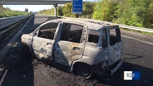 Puglia: assalto ad un portavalori sulla S.P. 655, ma i criminali restano a bocca asciutta. Ecco come è andata a finire - video