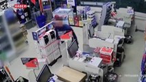 İngiltere'de market soyan hırsızlar polis arabasıyla kaçmaya çalıştı