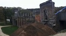 Le mur de l'abbaye de Villers démoli