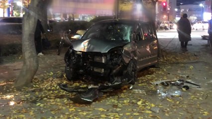 좌회전 대기 차량 반대편 대각선 방향 돌진 / YTN