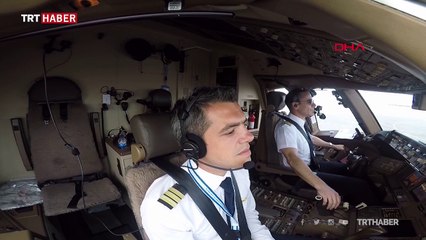 İstanbul Havalimanı'nda ilk tarifeli uçuşun kokpitinden görüntüler