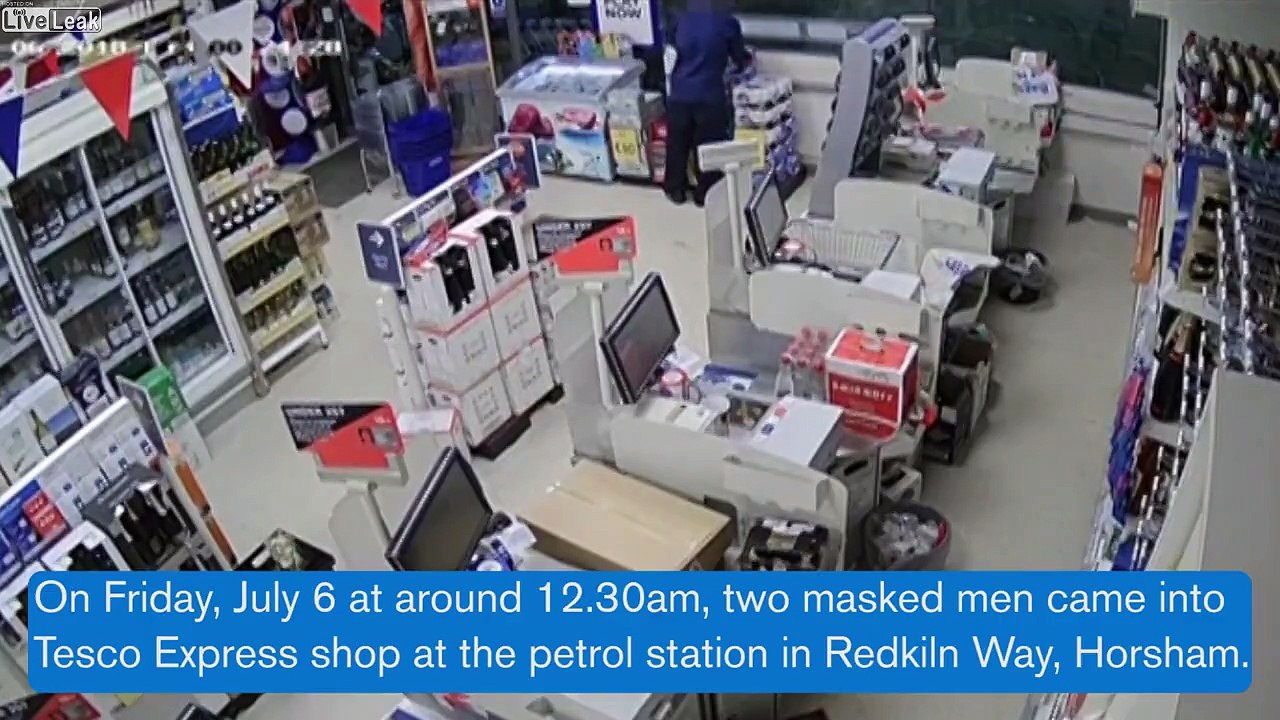 Robber Tries To Carjack Police
