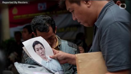 Indonesia Fires Lion Air Director After Crash