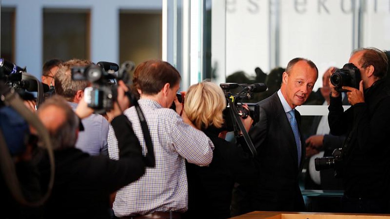 Kampf um Merkel-Nachfolge: Welche Chancen hat Merz (62)?