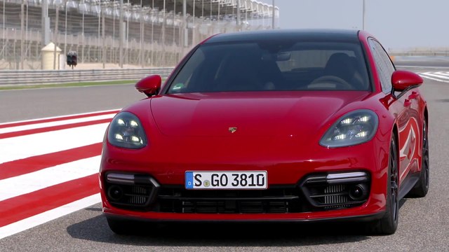 Porsche Panamera GTS Sport Turismo Exterior Design in Carmine Red
