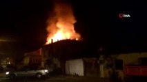 Manisa'da Bir Apartmanda Aynı Gece İçinde İki Defa Yangın Çıktı