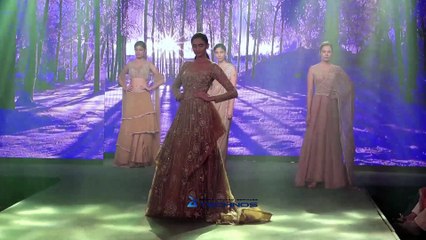 Daisy Shah Walks The Ramp For Reeti Arneja At The Wedding Junction Show Day 2