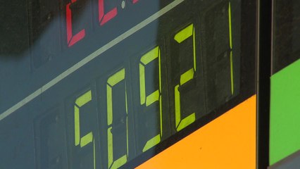 10월 소비자물가 2.0%↑...13개월 만에 최대 상승 / YTN