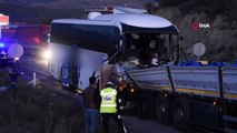 Kastamonu'da Yolcu Otobüsü Tıra Çarptı:  Ölü ve Yaralılar Var