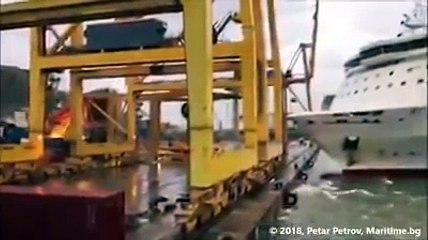 ACCIDENTE BARCO BARCELONA 2018